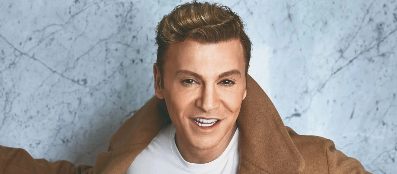 Τ.Ζαχαράτος: «Νόμιζαν είμαι τραβεστί ή drag queen» (βίντεο)